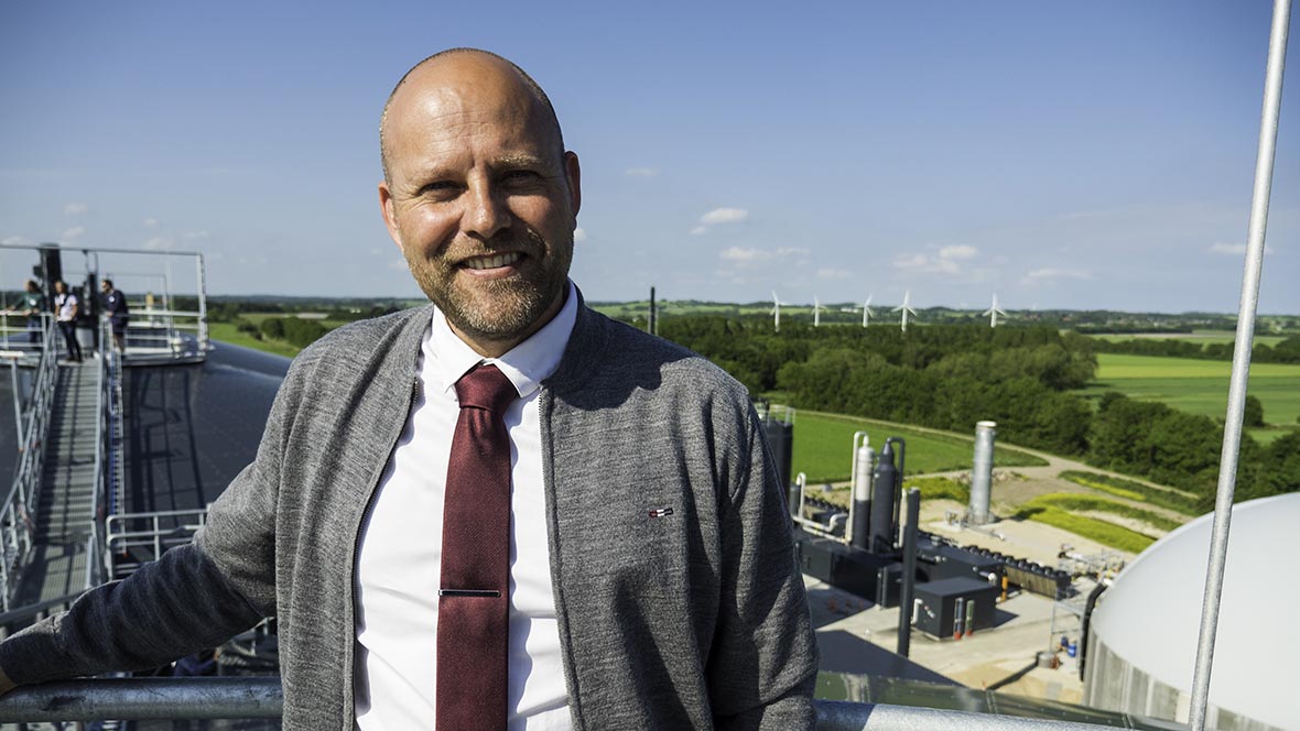 Borgmester Mikael Smed besøgte biogasanlæg i Køng