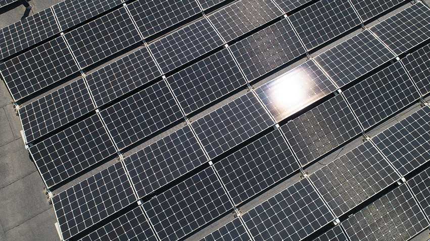 Solceller på taget har været en afgørende brik i Haarup Maskinfabrik's grønne omstilling
